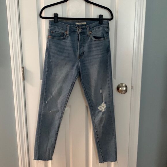 Levi’s Wedgie Skinny -‎ 28 - Picture 1 of 6